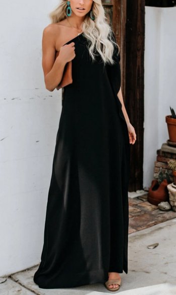 black flowy maxi dress