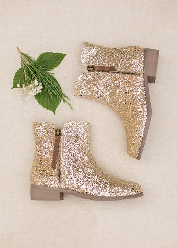 Joyfolie Shoes, Boots and clothing
